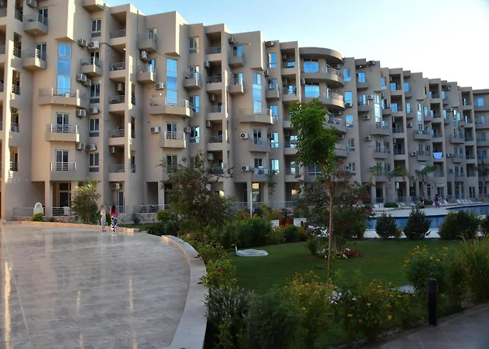 Princess Resort, Private Sandy & 3 Pools-free Airport Pickup * Gurdaka
